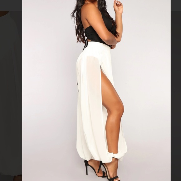 Pants - Picture 3 of 4